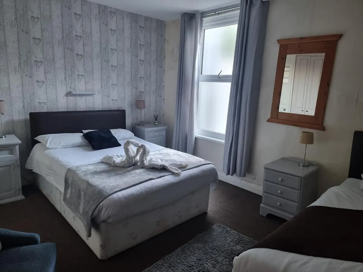 Hotel Vienna Blackpool 2*,